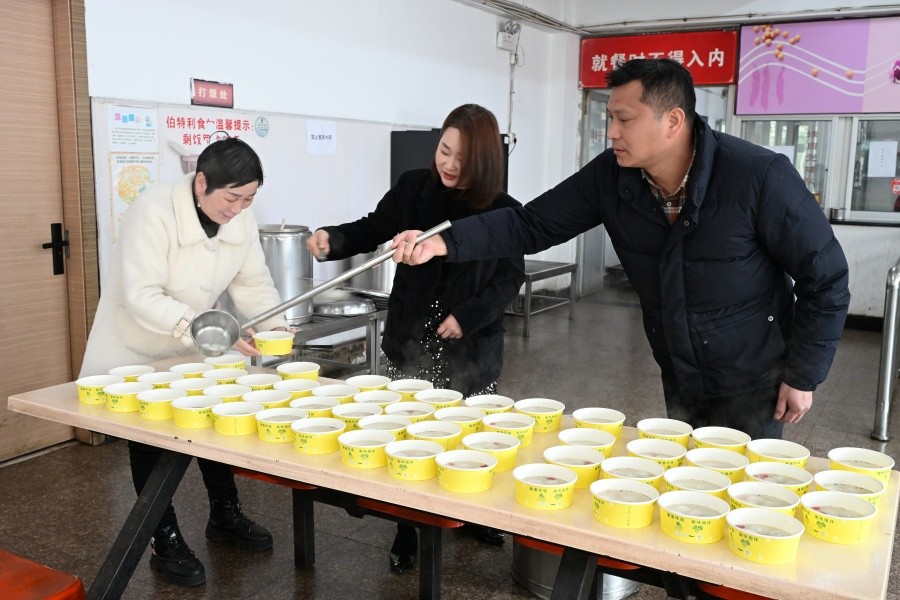 Boteli Technology: Lantern Festival Glutinous Rice Balls Warm Hearts
